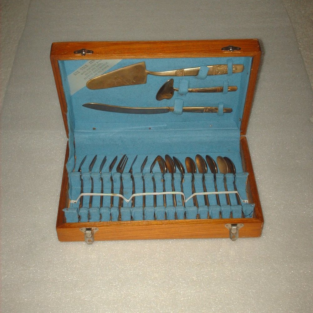 Vintage Kee Teck Jewelry brass utensil set in box